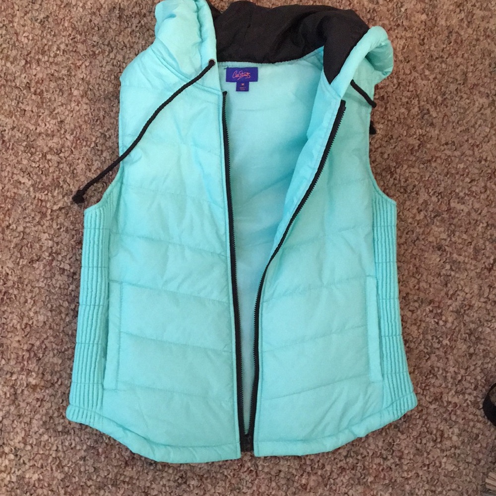 Mint vest